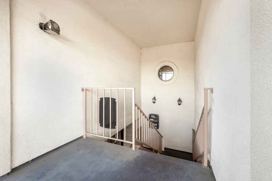 More Photos Of 1101 S Broadway, Santa Maria Medical For Sale