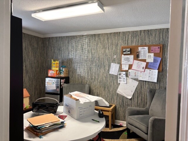 More Photos Of 205 W Bayshore Blvd, Jacksonville Office For Lease