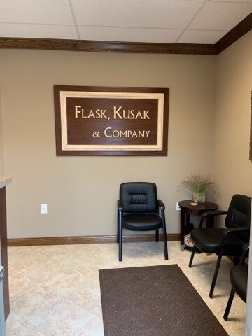 More Photos Of 5923 Broadview Rd, Parma Freestanding For Sale