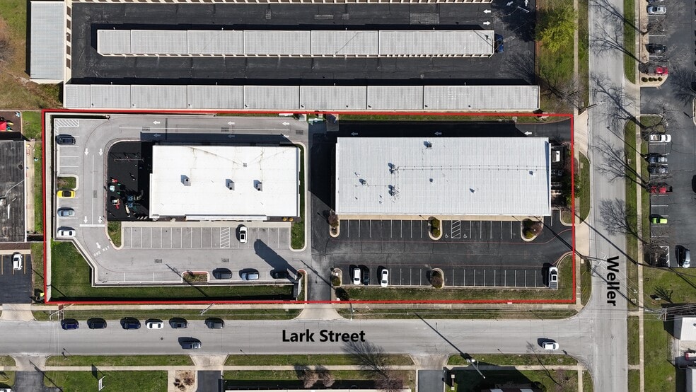 More Photos Of 1515-1527 E Lark St, Springfield Office For Sale