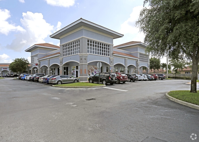 More Photos Of 14241 SW 42nd St, Miami Restaurant For Sale