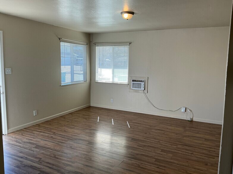 More Photos Of 1508-1520 Locust St, Reno Apartments For Sale