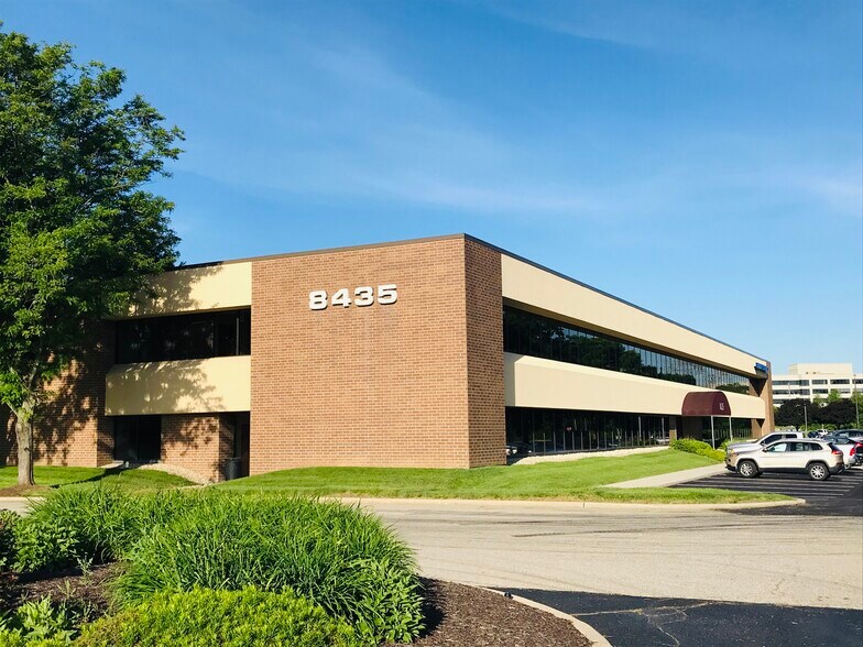 Primary Photo Of 8435 Keystone Crossing, Indianapolis Office For Lease