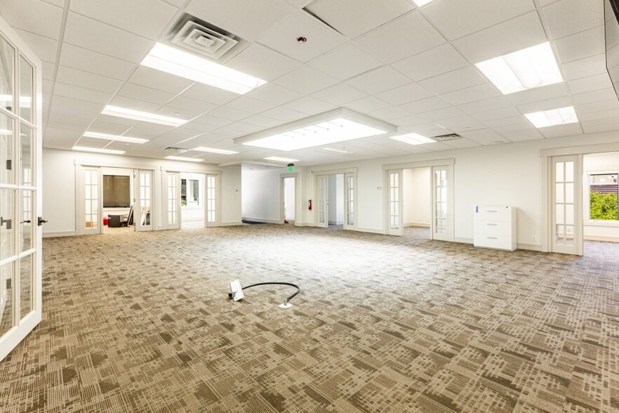 More Photos Of 537 Main St, Park City Storefront Retail Office For Lease