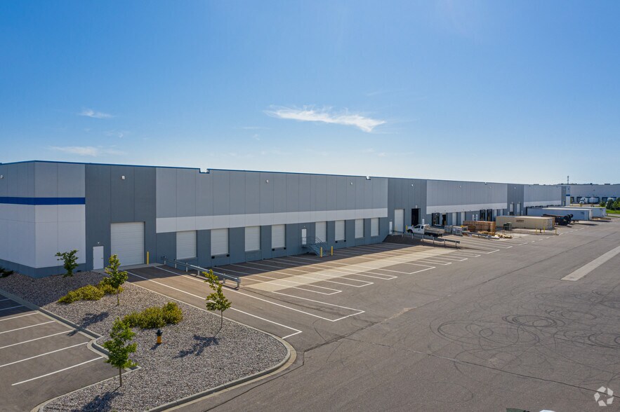 More Photos Of 750 Innovation Blvd, Shakopee Warehouse For Lease