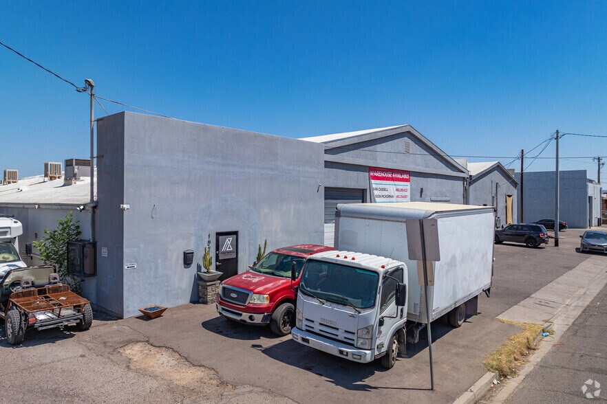 More Photos Of 1011-1021 N 21st Ave, Phoenix Warehouse For Lease