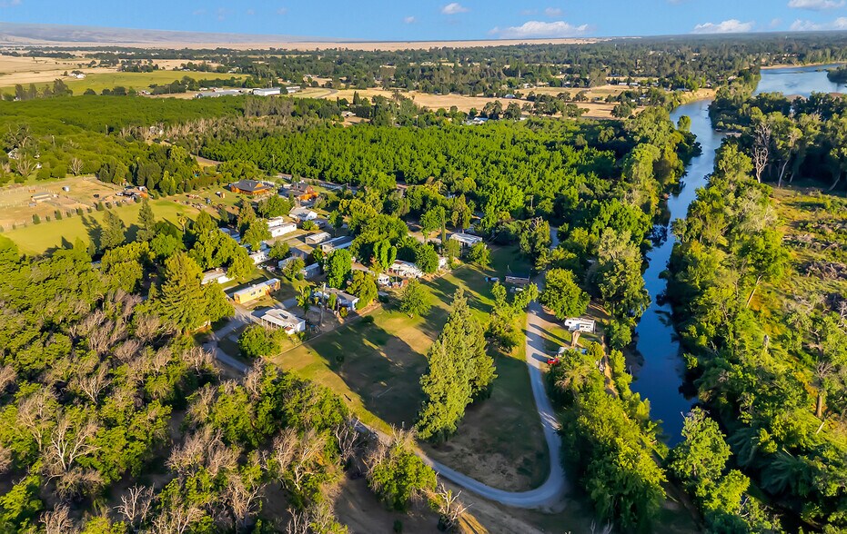 More Photos Of 24850 5th Ave, Los Molinos Manufactured Housing Mobile Home Park For Sale
