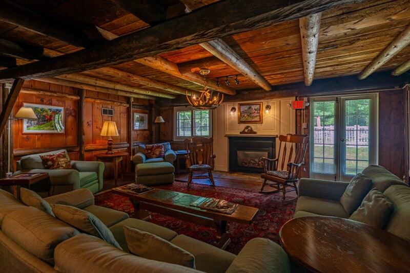 More Photos Of 132 Landgrove Rd, Landgrove Hotel For Sale