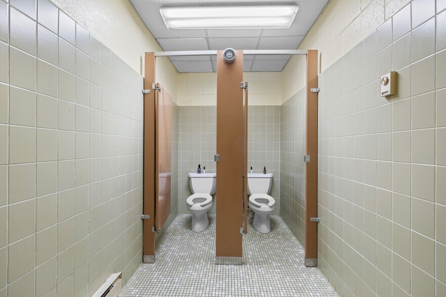 More Photos Of 12 School St, Merrimac Bank For Sale