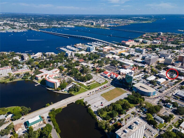 More Photos Of 530 12th St, Bradenton Office For Sale