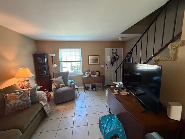 More Photos Of 1300 Ocean Blvd, Isle Of Palms Specialty For Sale