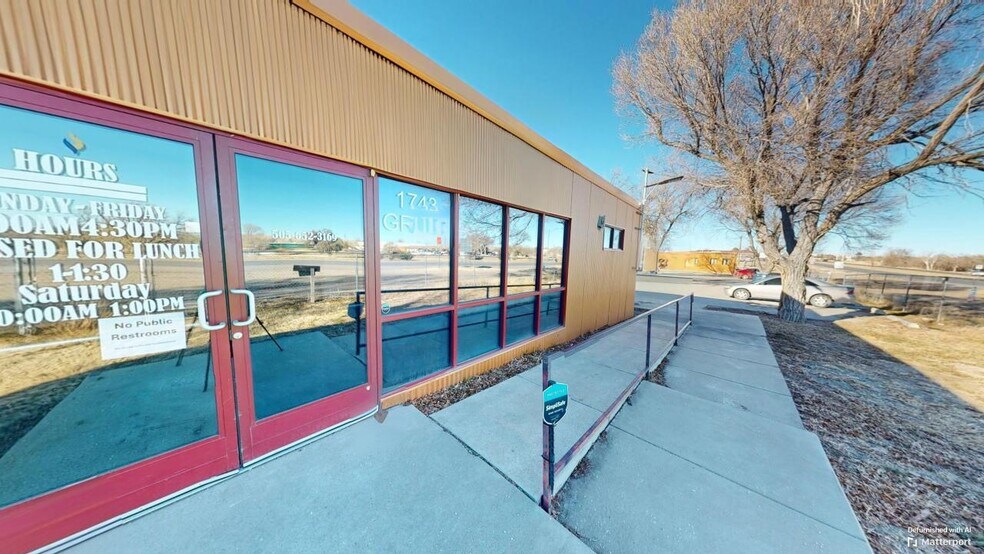 More Photos Of 1743 Grand Ave, Las Vegas Office For Sale