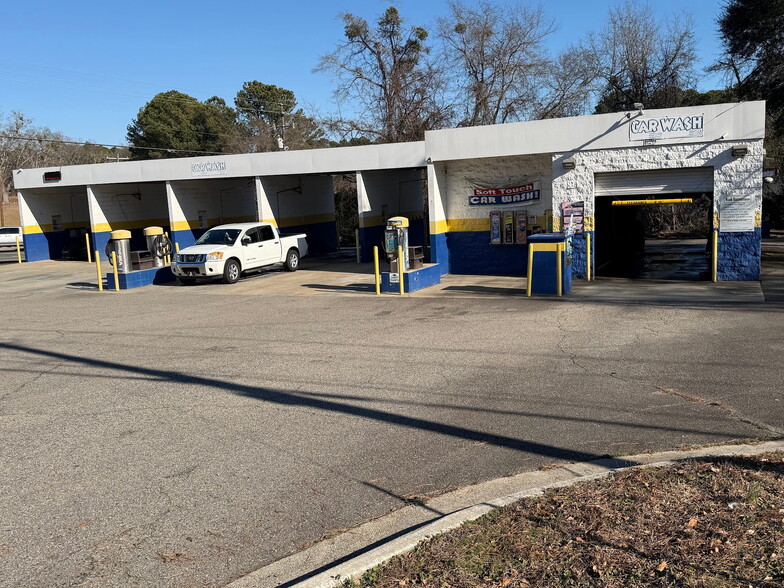 More Photos Of 1107 S Long Dr, Rockingham Carwash For Sale