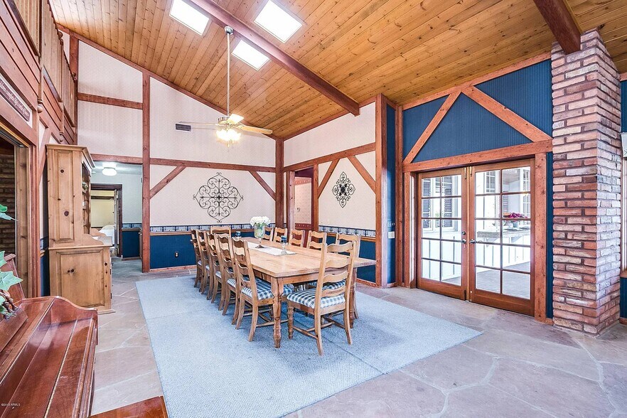More Photos Of 1625 N Cherry Cir, Mesa Healthcare For Sale