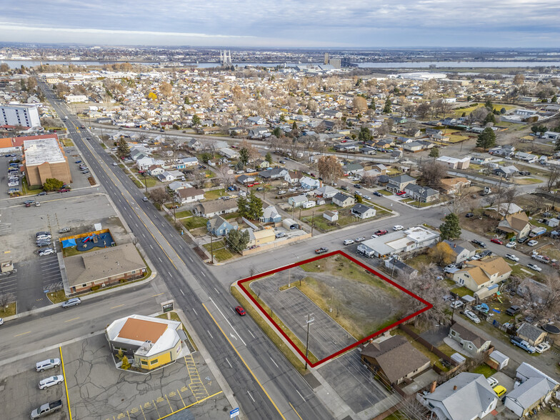 Primary Photo Of 803 S Washington St, Kennewick Land For Sale