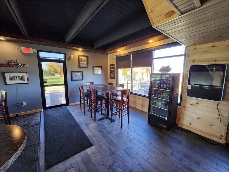 More Photos Of 2855 29th Ave, Birchwood Restaurant For Sale