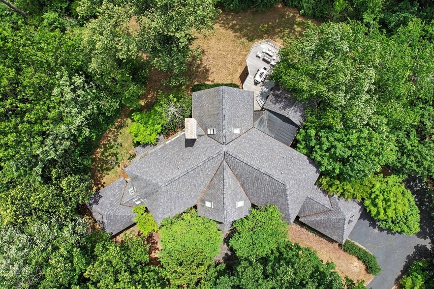 More Photos Of 390 Saddleback Knl, Nellysford Specialty For Sale