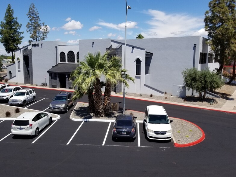 More Photos Of 8601 N Black Canyon Hwy, Phoenix Medical For Lease