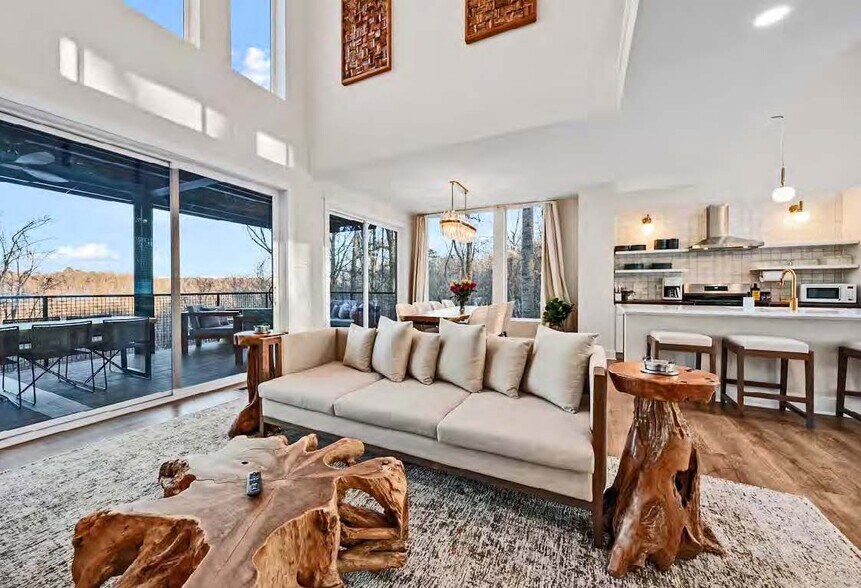 More Photos Of 25085-25349 Buena Vista Rd, Rockbridge Hotel For Sale