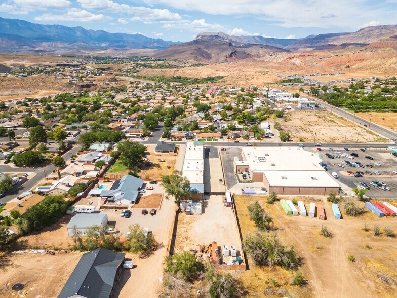 More Photos Of 195 W 500 N, La Verkin Warehouse For Sale