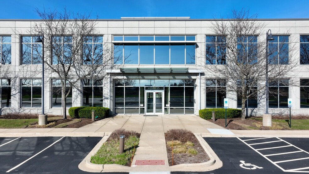Primary Photo Of 2601 Patriot Blvd, Glenview Office For Lease