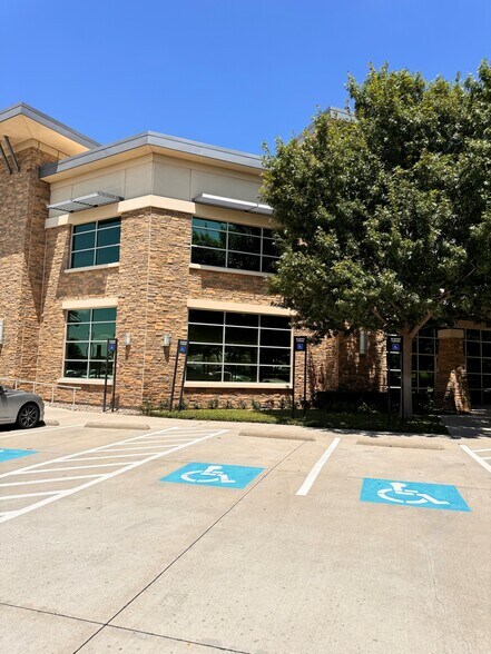 More Photos Of 1050 E State Highway 114, Southlake Office For Sale