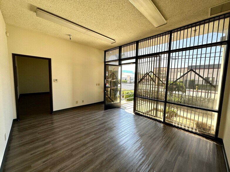 More Photos Of 10829 Central Ave, South El Monte Warehouse For Lease
