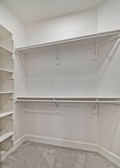 More Photos Of 502-510 W Persimmon St, Rogers Apartments For Sale