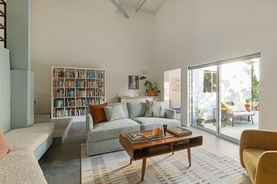 More Photos Of 1642 Elevado St, Los Angeles Multifamily For Sale