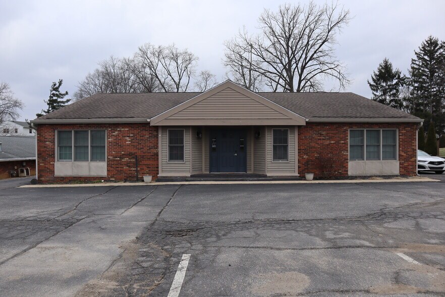 Primary Photo Of 4101 E 3rd St, Bloomington Office For Lease