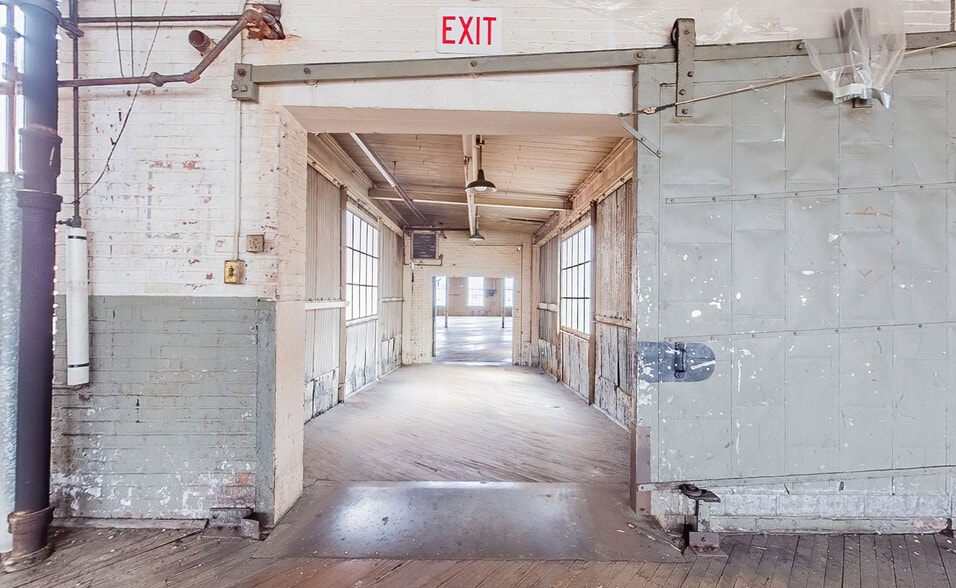 More Photos Of 480 W 5th St, Bloomsburg Manufacturing For Sale