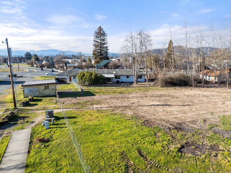 More Photos Of 1731 Williams Hwy, Grants Pass Land For Sale