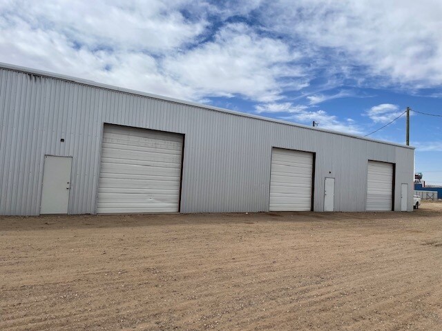 More Photos Of 5013 Clovis Hwy, Lubbock Warehouse For Sale