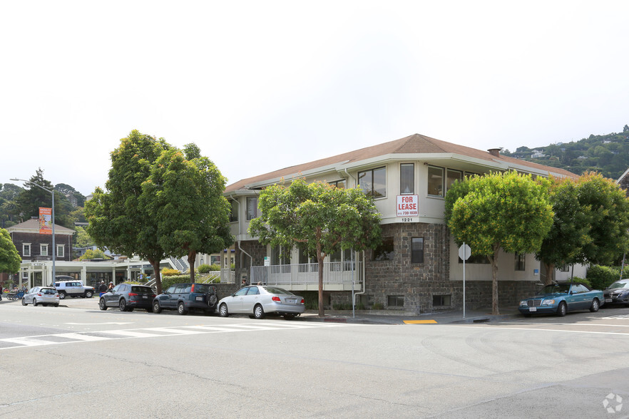 Primary Photo Of 1201-1221 Bridgeway, Sausalito Storefront Retail Office For Lease