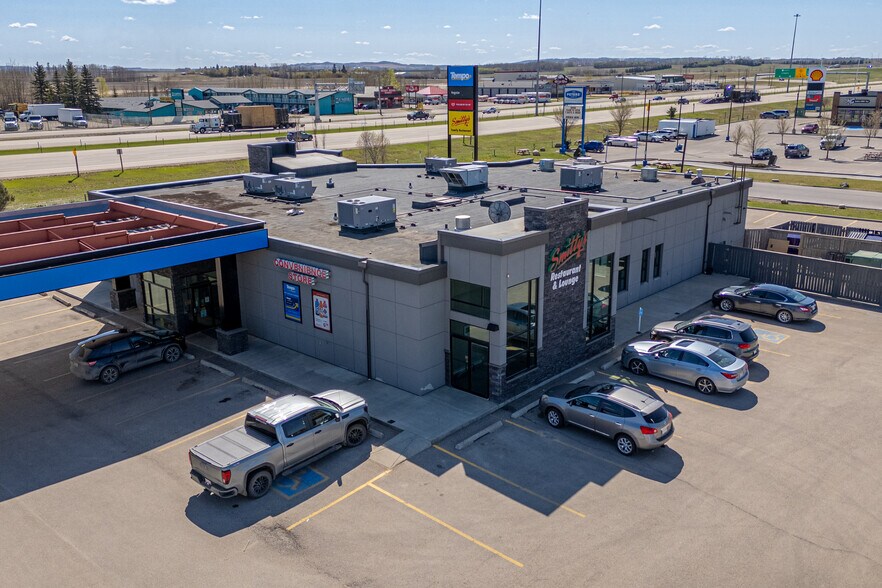 More Photos Of 135 Leva Ave, Red Deer County Restaurant For Sale