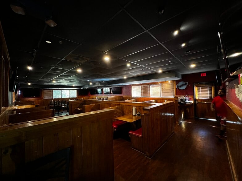 More Photos Of 2310 Sanders Rd, Conway Restaurant For Lease