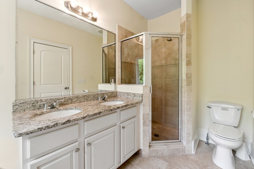 More Photos Of 1303 N Druid Hills Rd NE, Brookhaven Office Residential For Sale