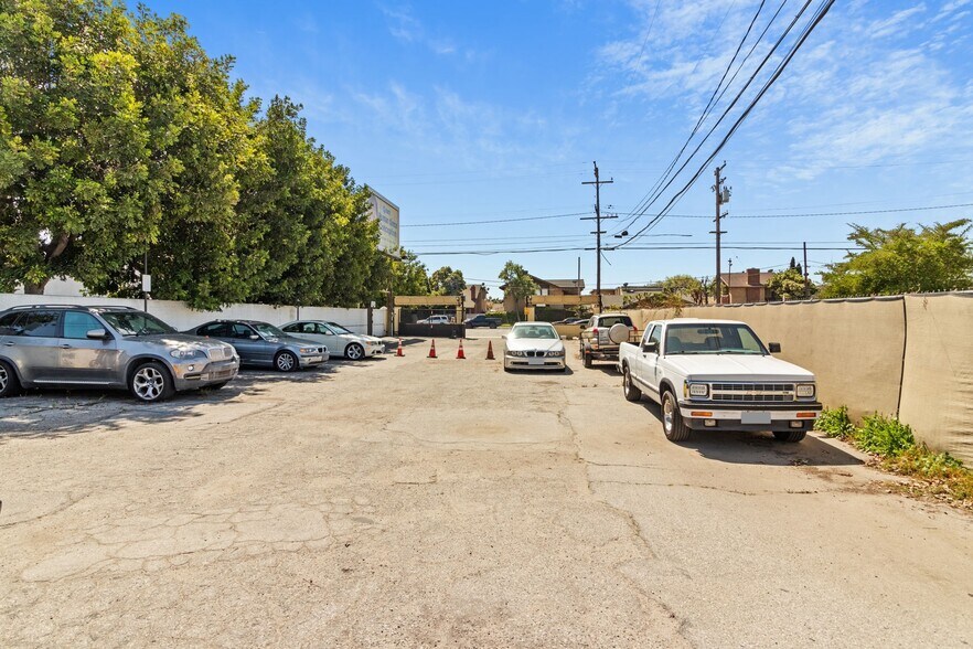 More Photos Of 2819 E South St, Long Beach Warehouse For Sale