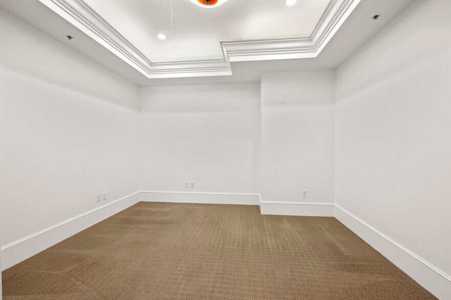 More Photos Of 1382 Blue Oaks Blvd, Roseville Office For Sale