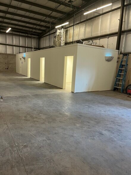 More Photos Of 801 Foresman St, Williamsport Warehouse For Sale