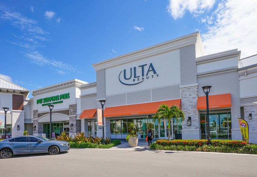 More Photos Of 8820 US Highway 301 N, Parrish Unknown For Lease