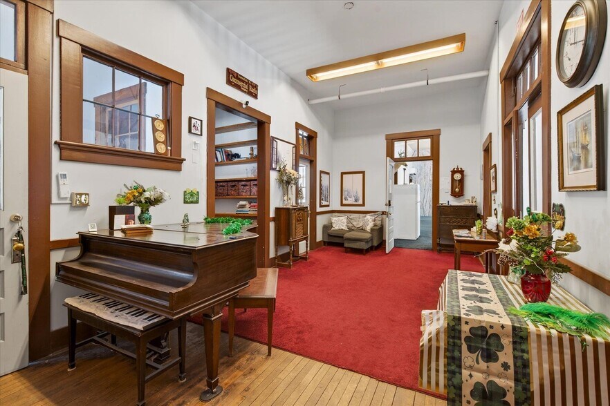 More Photos Of 66 Duttonsville School dr, Cavendish Specialty For Sale