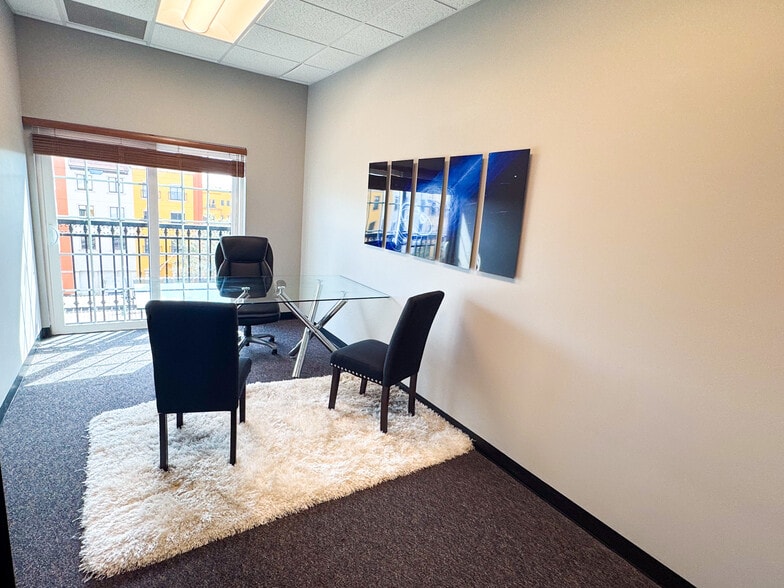 More Photos Of 2295 S Hiawassee Rd, Orlando Office For Lease