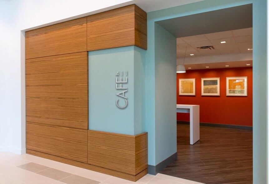 More Photos Of 411 Eagleview Blvd, Exton Office For Lease