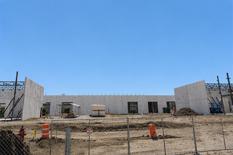 More Photos Of 150 Bear Creek Pky, Keller Unknown For Lease