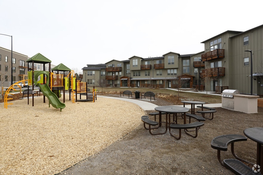 More Photos Of 5340 Gunbarrel Center Ct, Boulder Apartments For Lease