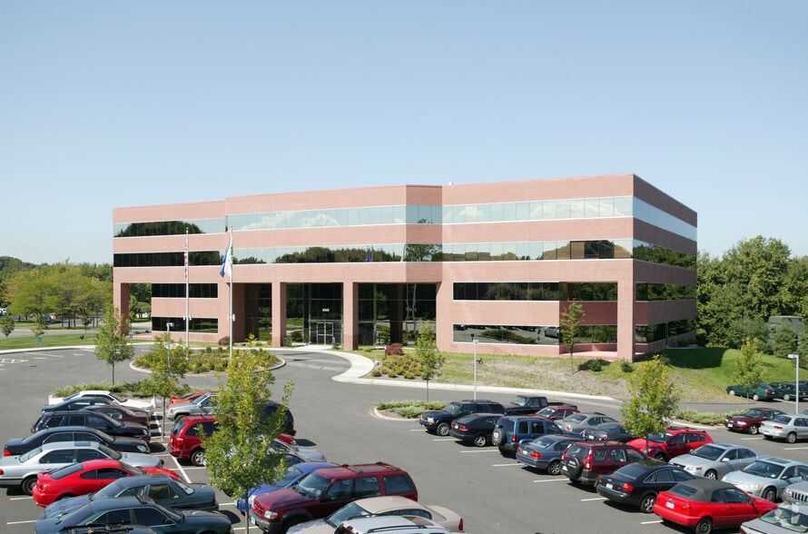 More Photos Of 455 Winding Brook Dr, Glastonbury Office For Lease