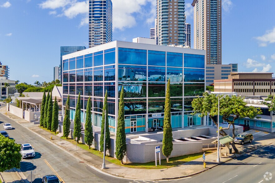 Primary Photo Of 705-715 S King St, Honolulu Office For Lease