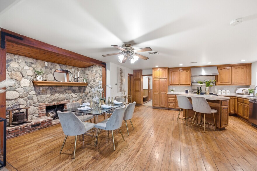 More Photos Of 12141 Wildwood Trl, Kagel Canyon Specialty For Sale