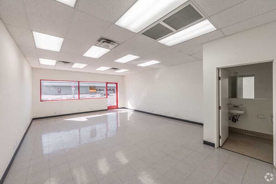 More Photos Of 2971 Sammy Davis Jr Dr, Las Vegas Unknown For Lease